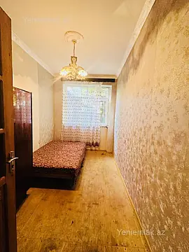 Satılır 2 otaqlı köhnə tikili 30 m²