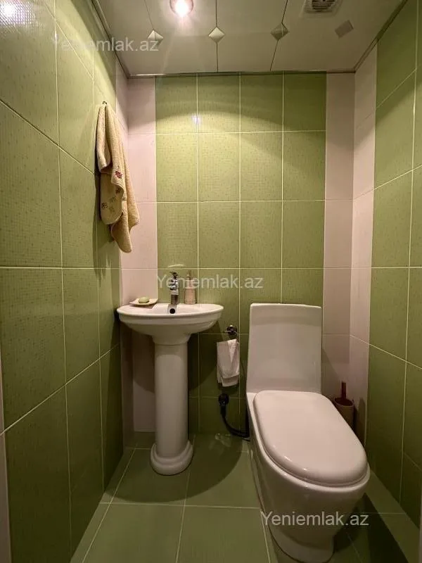 Satılır 2 otaqlı yeni tikili 76 m²