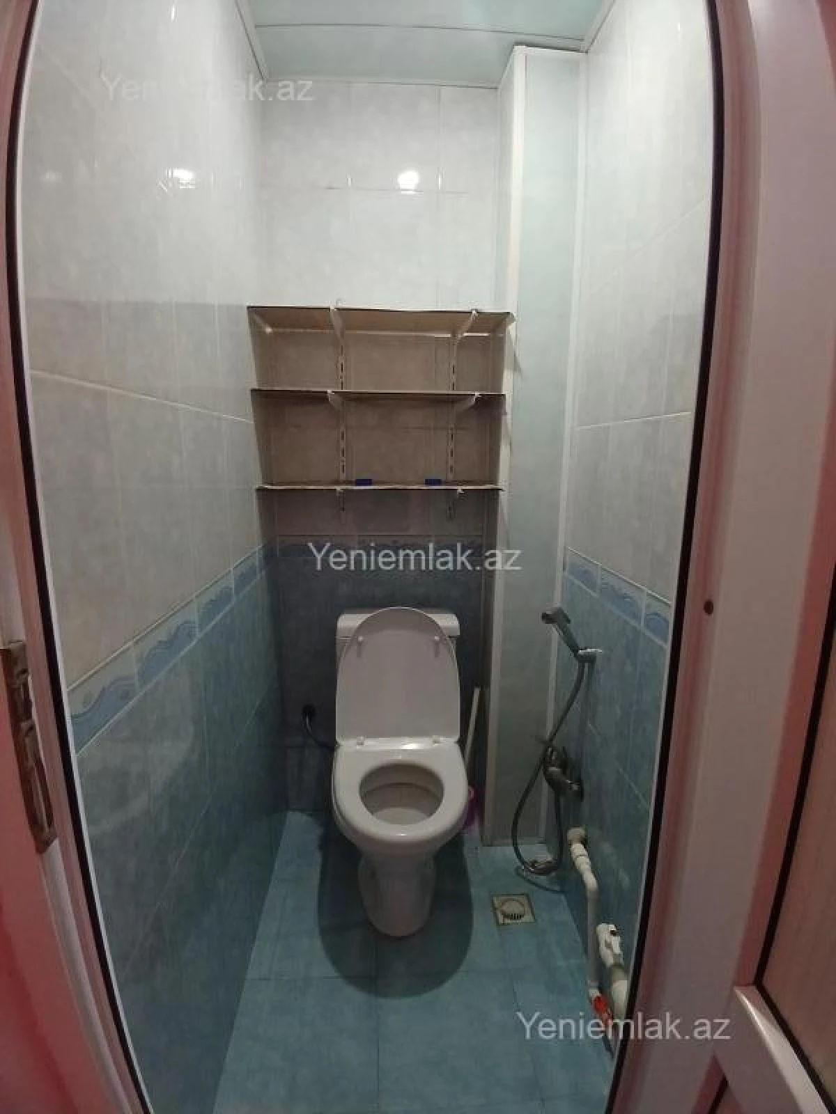 Satılır 3 otaqlı köhnə tikili 80 m²