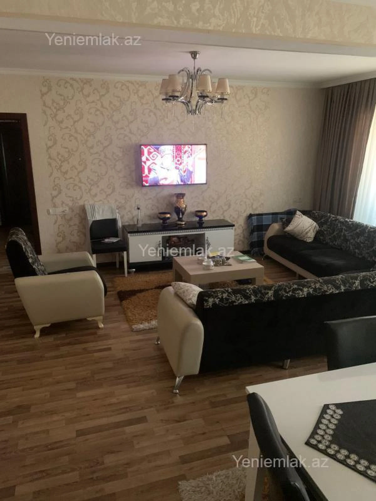 Satılır 5 otaqlı köhnə tikili 120 m²