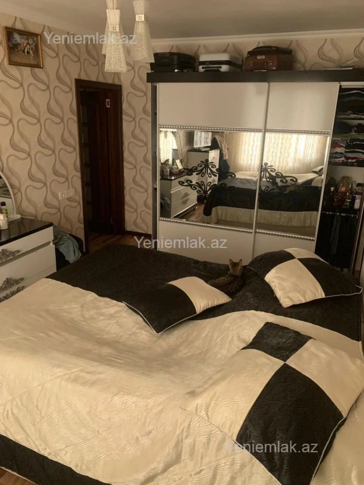 Satılır 5 otaqlı köhnə tikili 120 m²