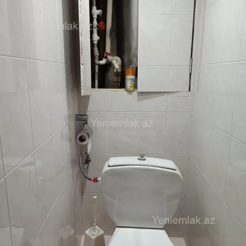 Satılır 5 otaqlı köhnə tikili 118 m²