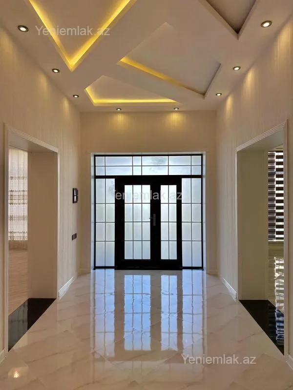 Satılır 4 otaqlı həyət evi 180 m²