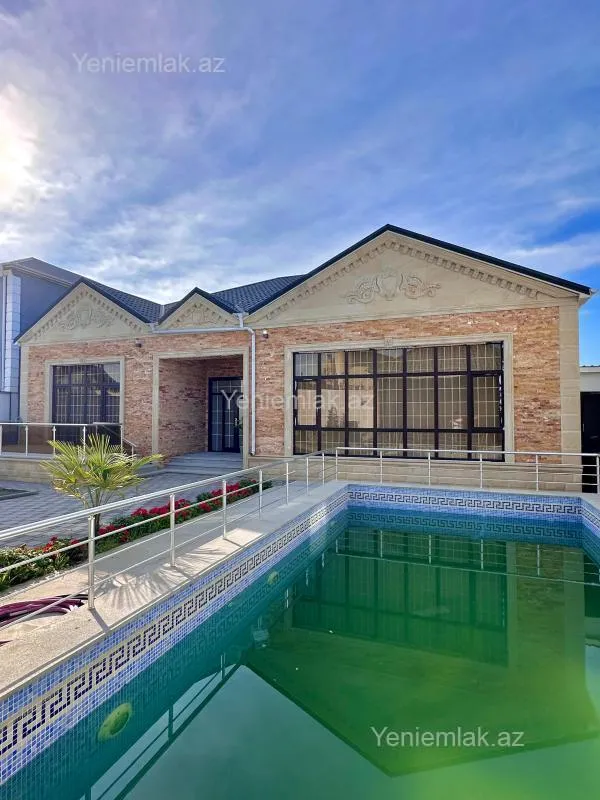 Satılır 4 otaqlı həyət evi 180 m²