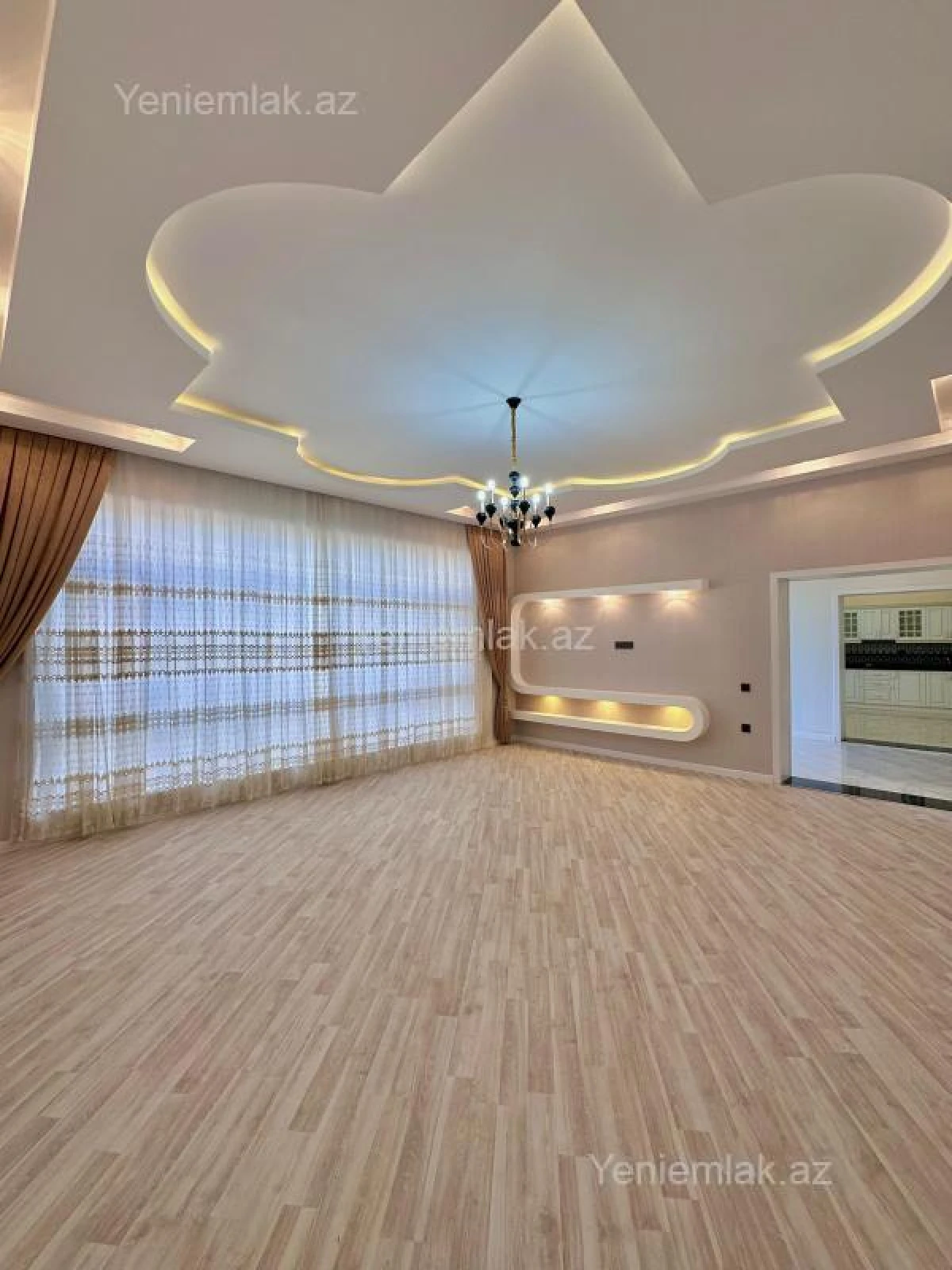 Satılır 4 otaqlı həyət evi 180 m²