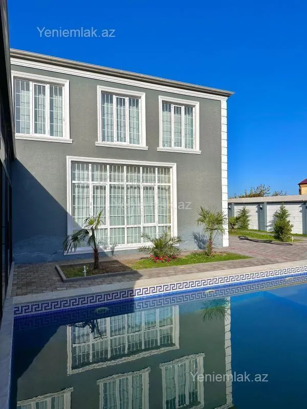 Satılır 6 otaqlı həyət evi 330 m²