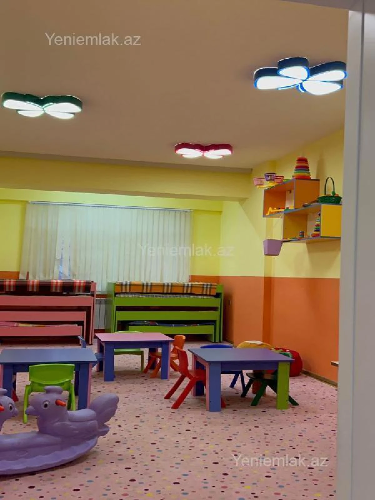 Satılır 10 otaqlı obyekt 280 m²