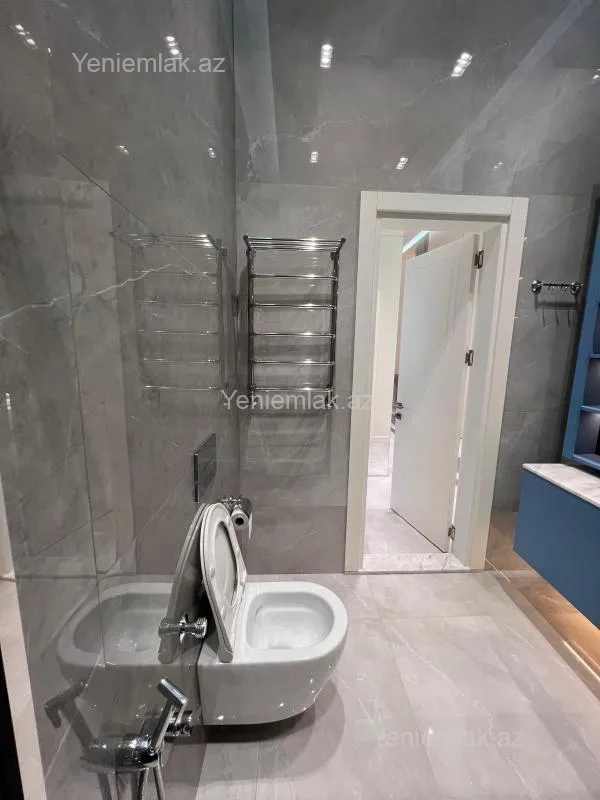 Satılır 3 otaqlı həyət evi 150 m²