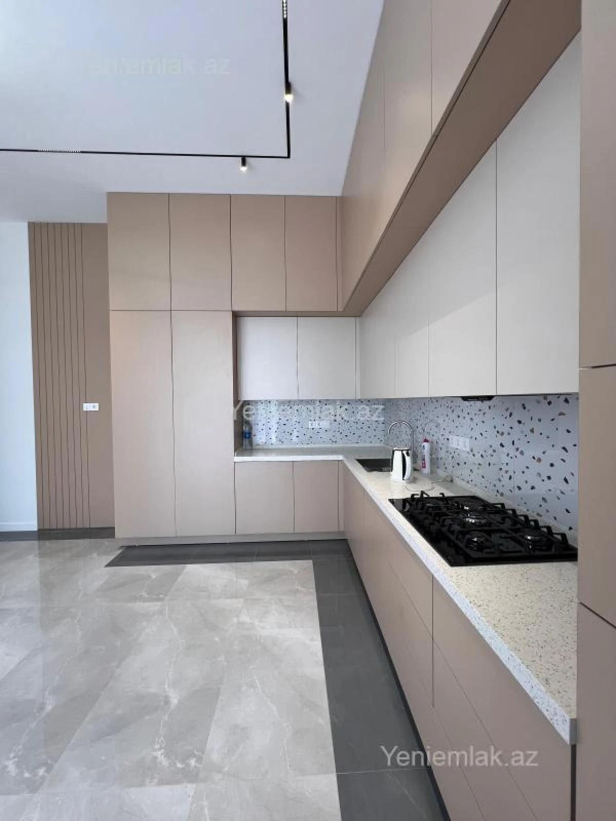 Satılır 3 otaqlı həyət evi 150 m²