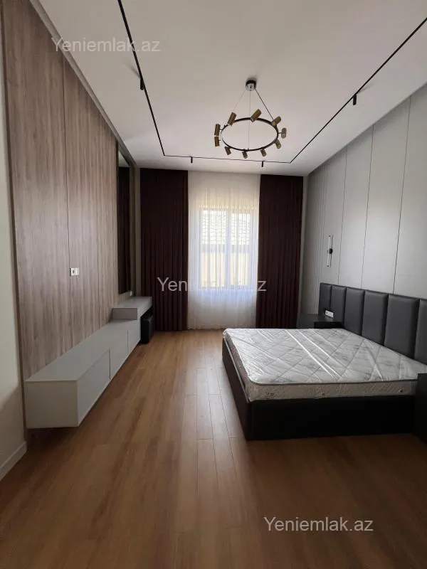 Satılır 3 otaqlı həyət evi 150 m²