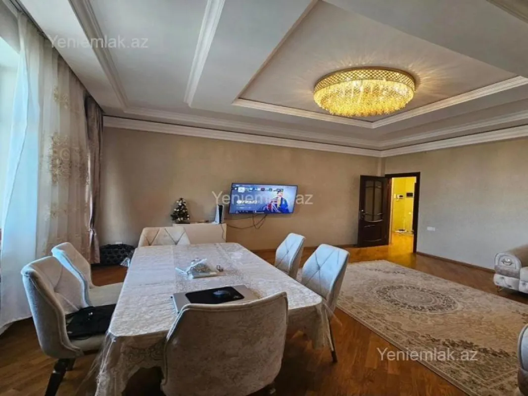 Satılır 2 otaqlı yeni tikili 94 m²
