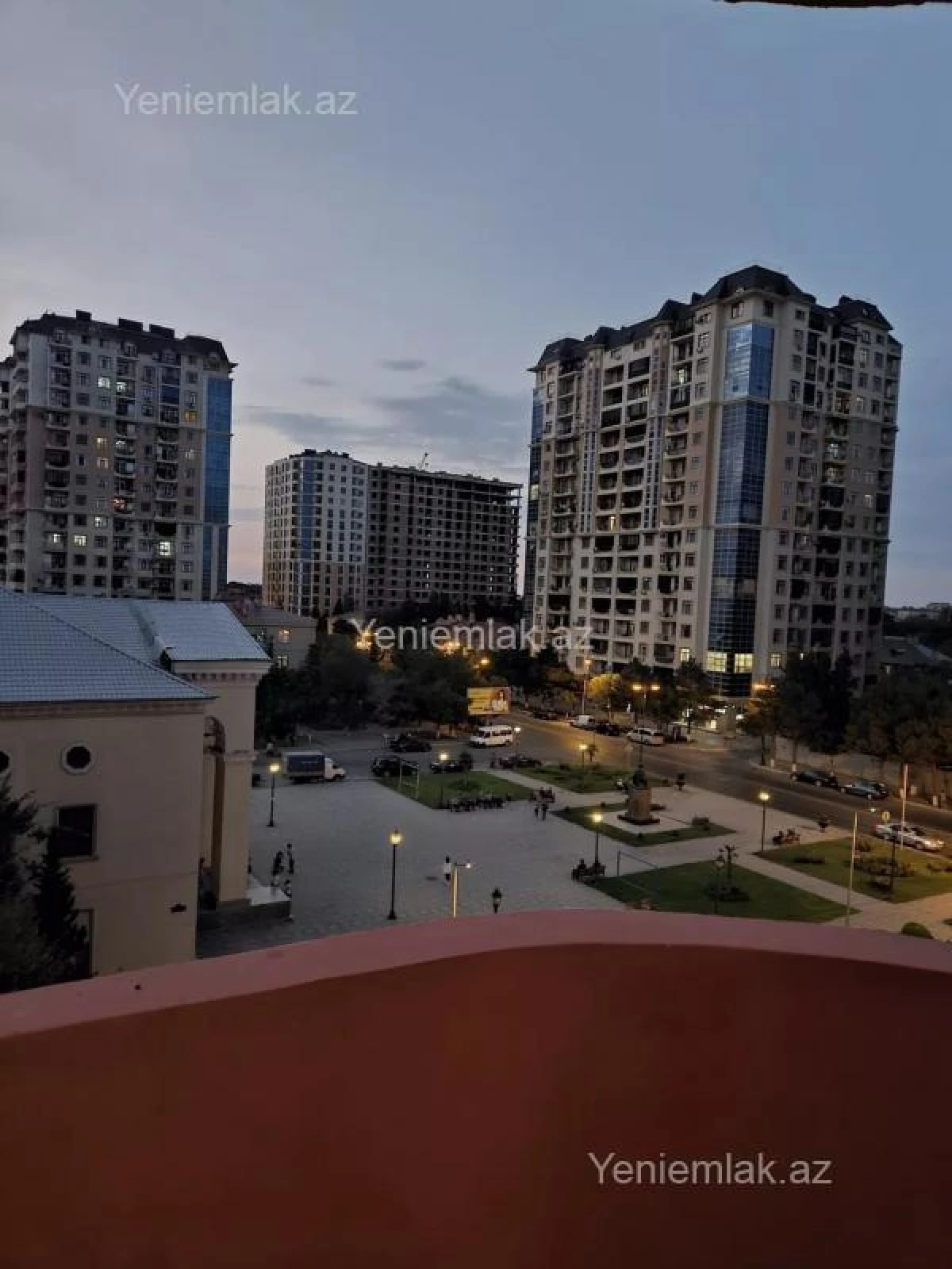 Satılır 3 otaqlı yeni tikili 124 m²