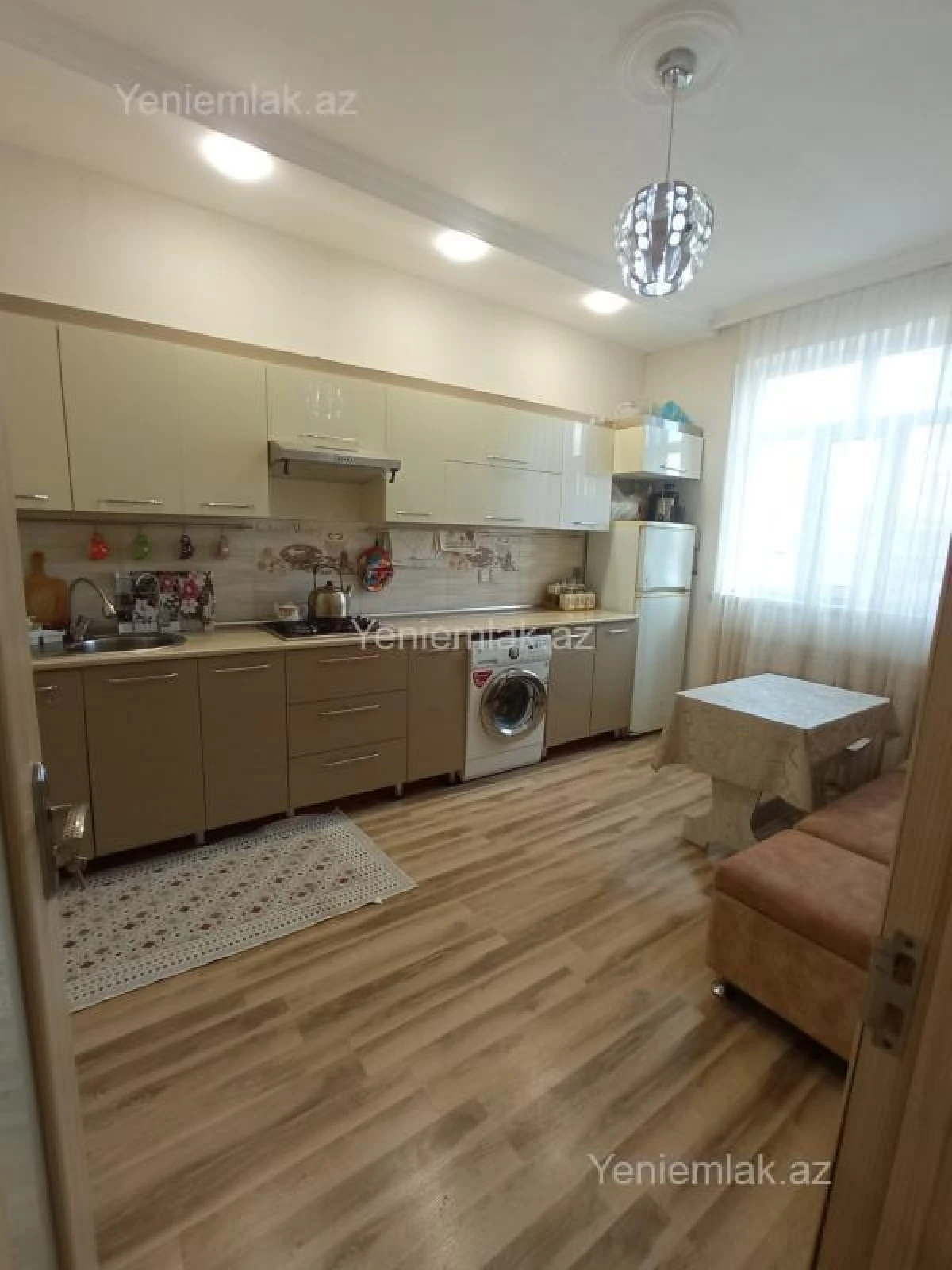 Satılır 4 otaqlı həyət evi 100 m²