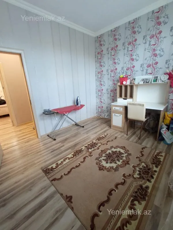Satılır 4 otaqlı həyət evi 100 m²