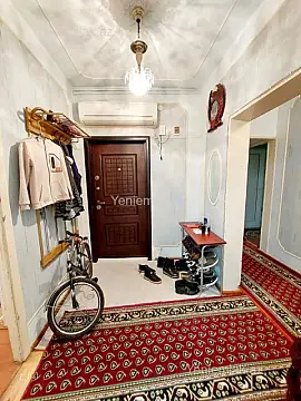 Satılır 3 otaqlı köhnə tikili 70 m²