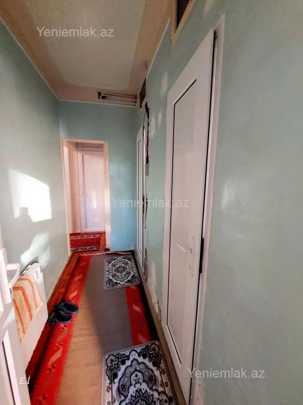 Satılır 3 otaqlı köhnə tikili 70 m²