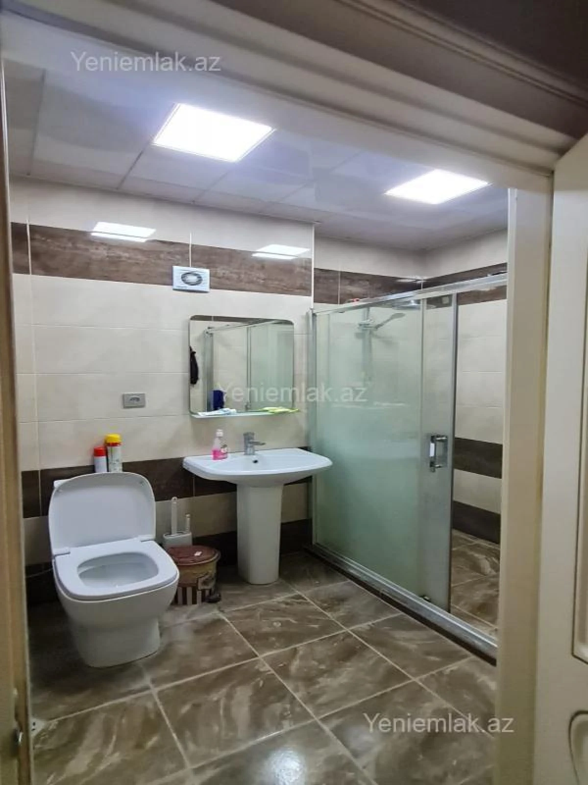 Satılır 2 otaqlı yeni tikili 61.6 m²