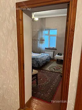 Satılır 6 otaqlı həyət evi 234 m²