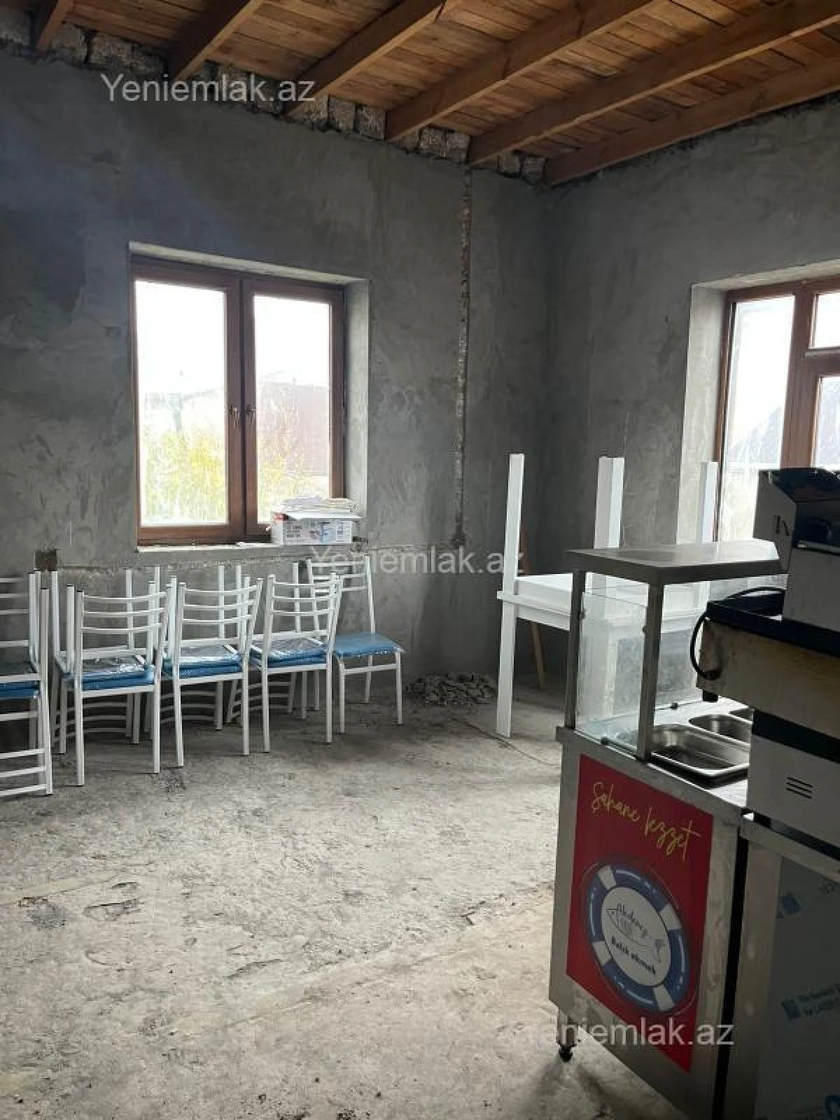 Satılır 6 otaqlı həyət evi 234 m²