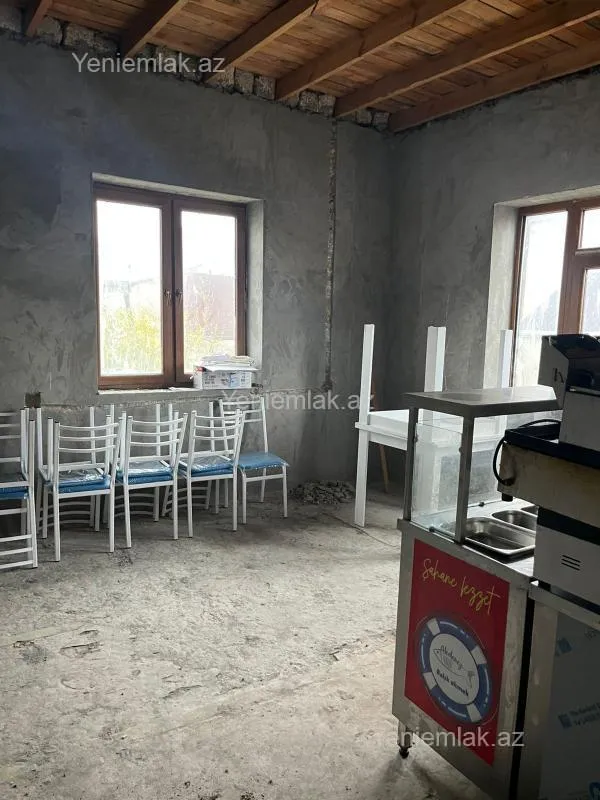 Satılır 6 otaqlı həyət evi 234 m²