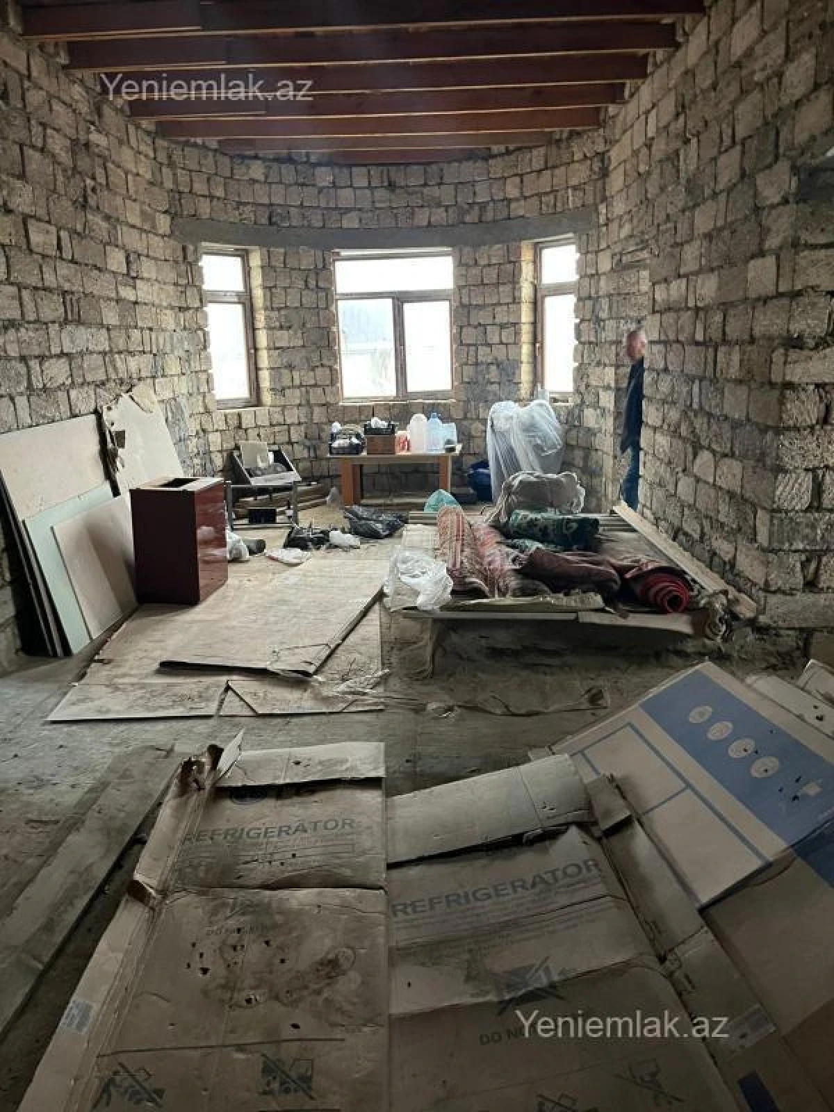 Satılır 6 otaqlı həyət evi 234 m²