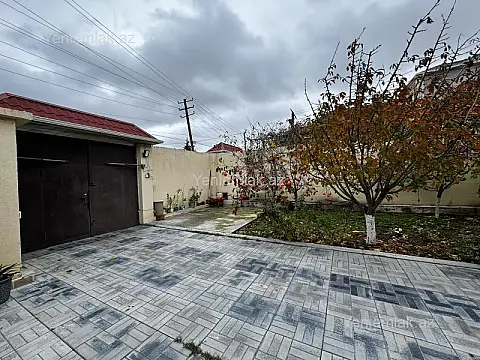 Satılır 7 otaqlı həyət evi 200 m²