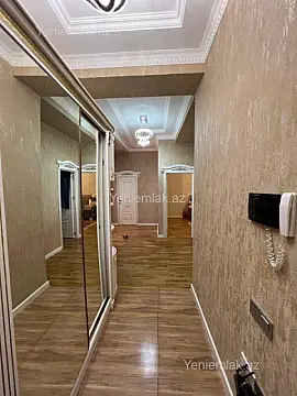 Satılır 3 otaqlı yeni tikili 100 m²