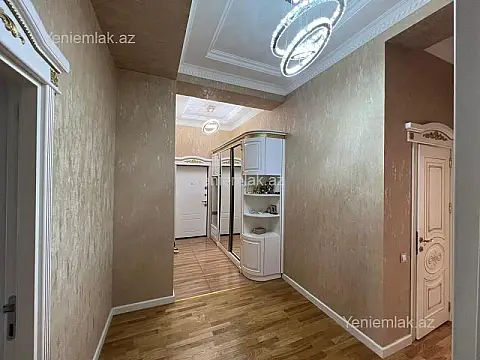 Satılır 3 otaqlı yeni tikili 100 m²