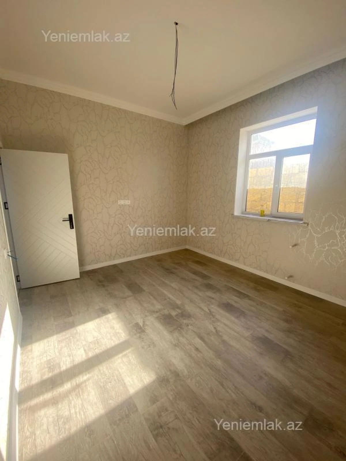 Satılır 7 otaqlı həyət evi 260 m²