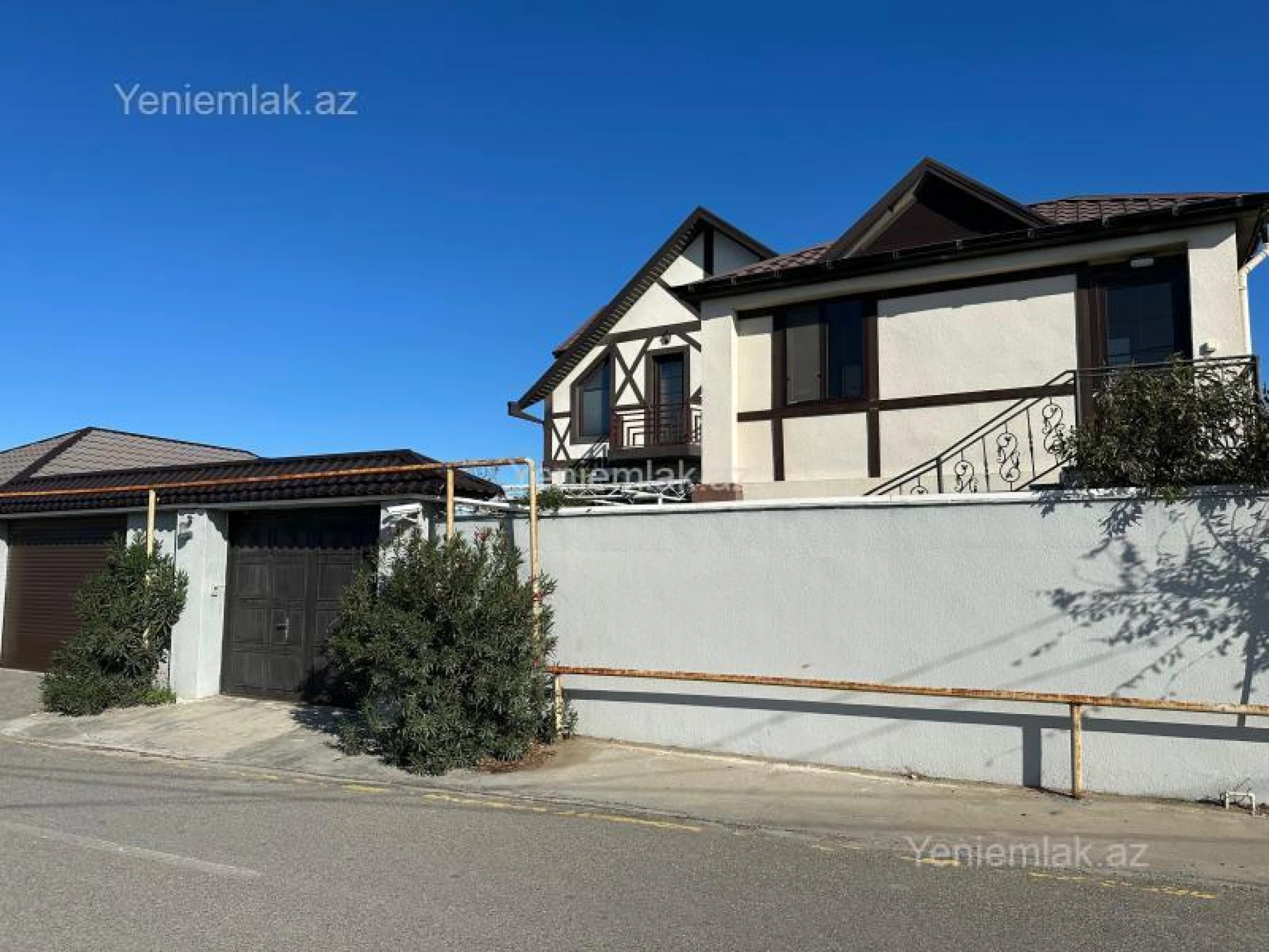 Satılır 7 otaqlı həyət evi 130 m²