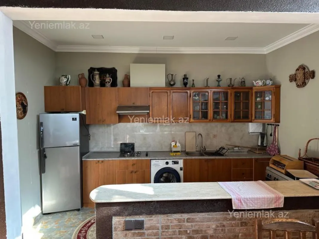 Satılır 7 otaqlı həyət evi 130 m²