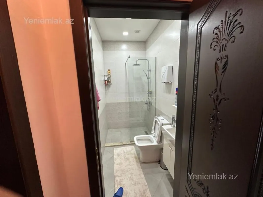 Satılır 7 otaqlı həyət evi 130 m²