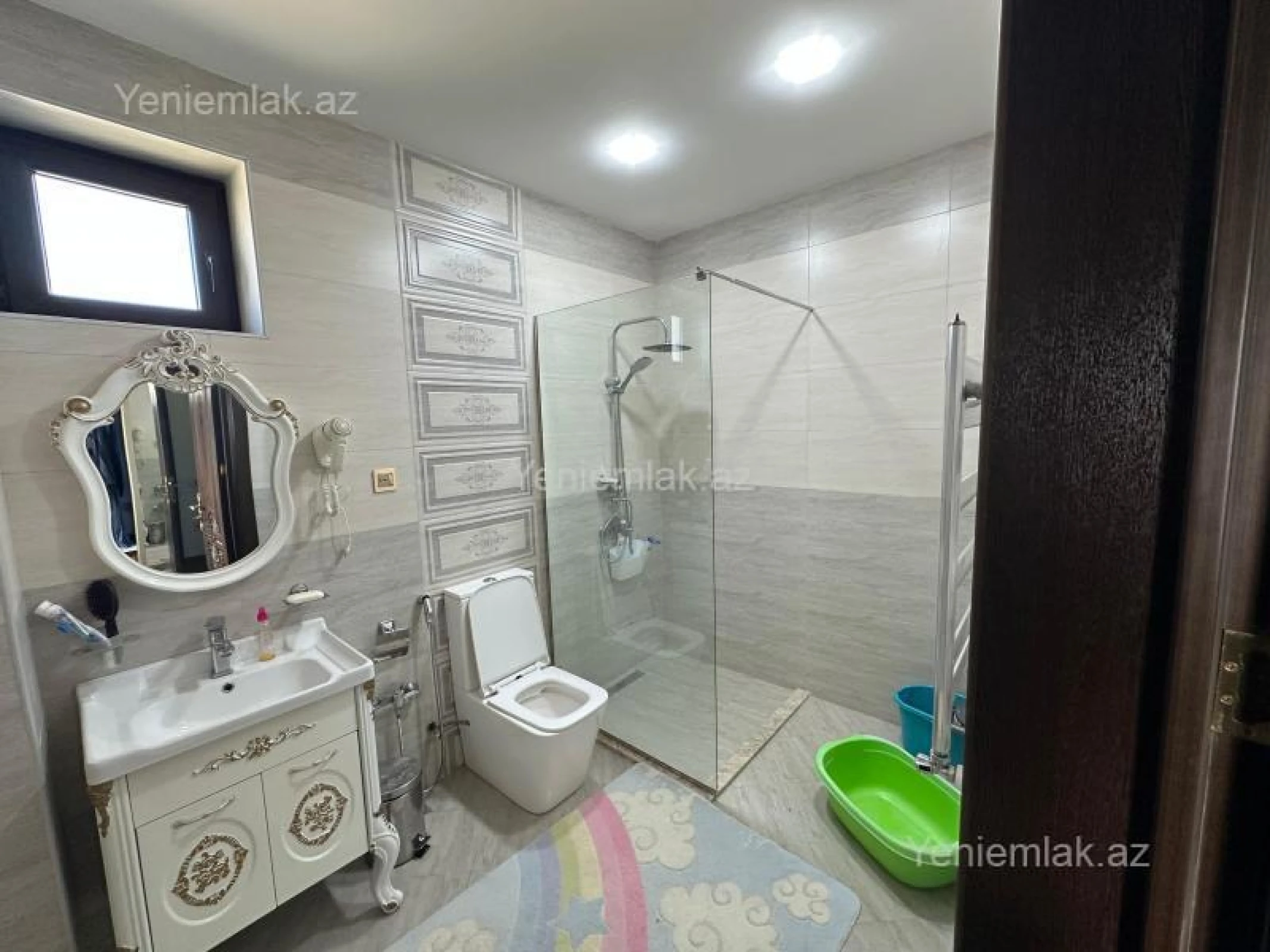 Satılır 7 otaqlı həyət evi 130 m²