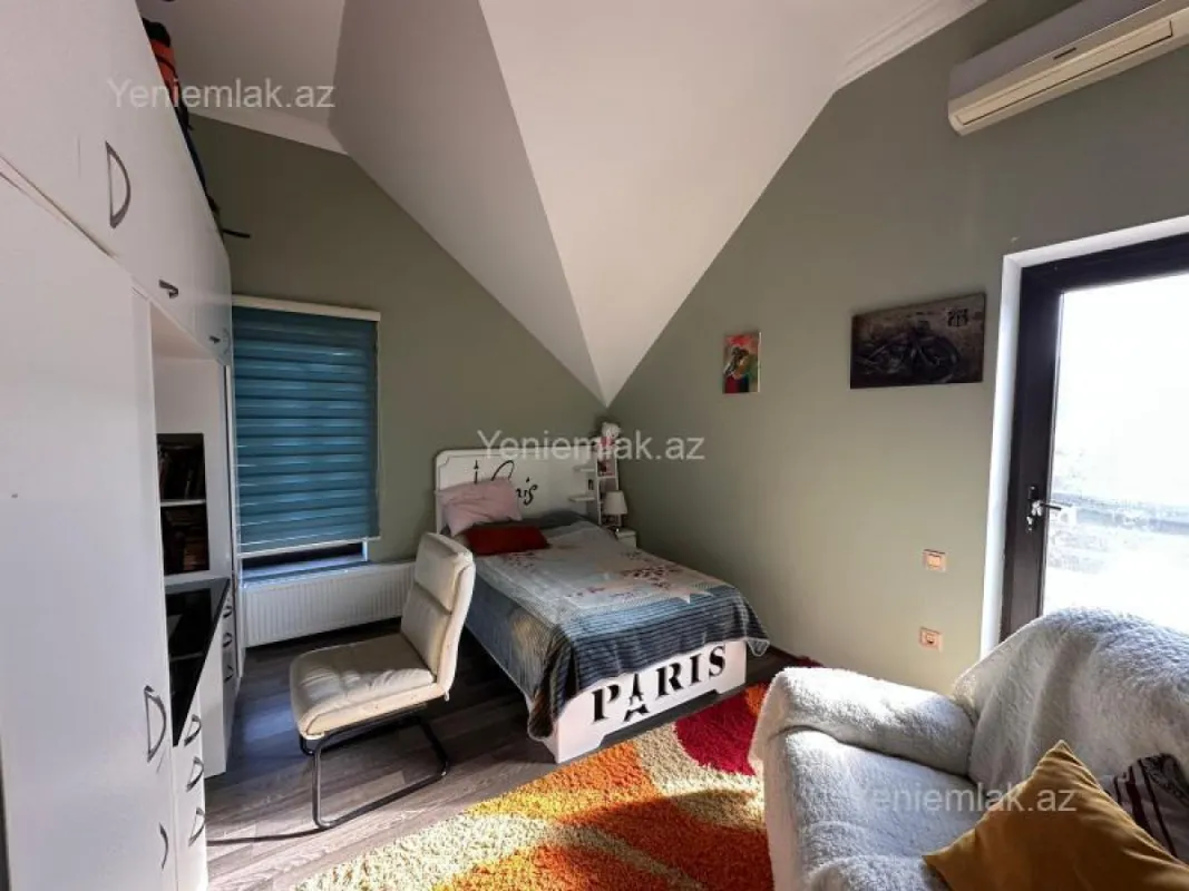 Satılır 7 otaqlı həyət evi 130 m²