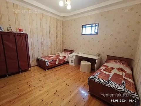 Satılır 5 otaqlı həyət evi 250 m²