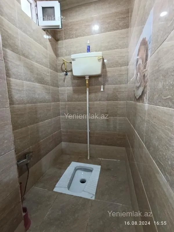 Satılır 5 otaqlı həyət evi 250 m²