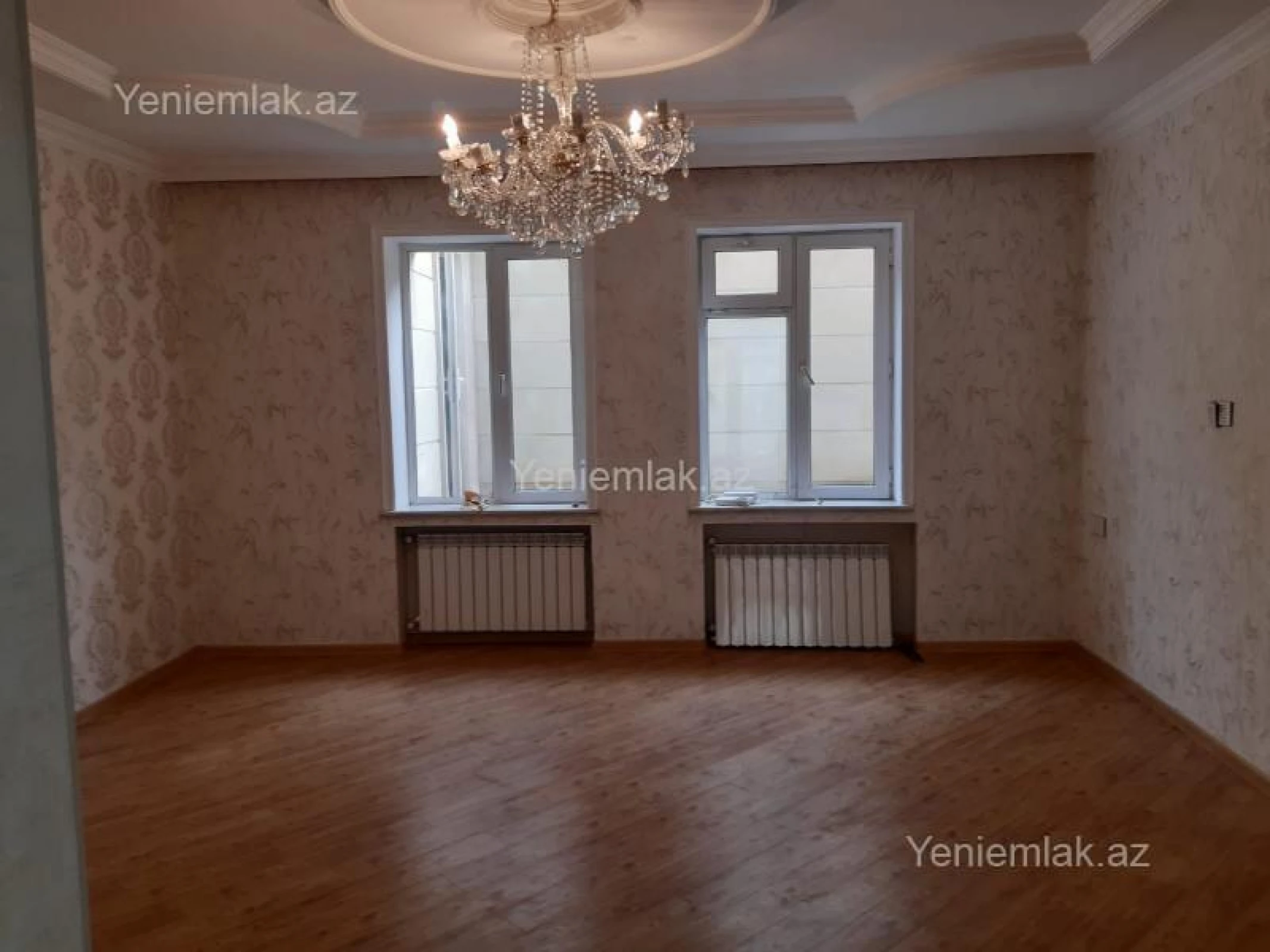 Satılır 6 otaqlı həyət evi 240 m²