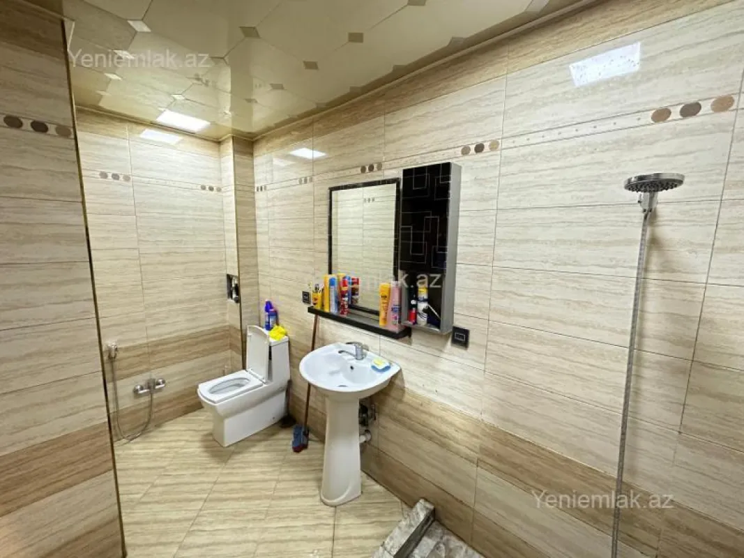 Satılır 4 otaqlı yeni tikili 120 m²