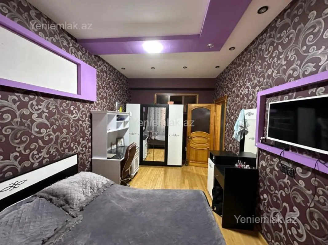 Satılır 4 otaqlı yeni tikili 120 m²