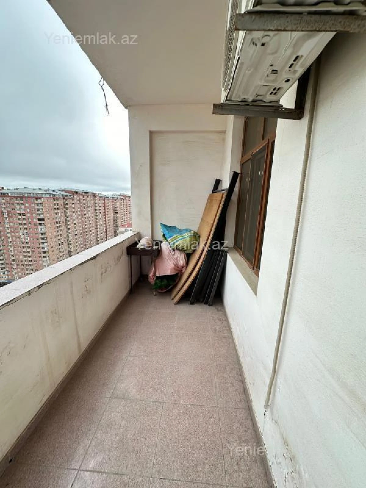 Satılır 4 otaqlı yeni tikili 120 m²