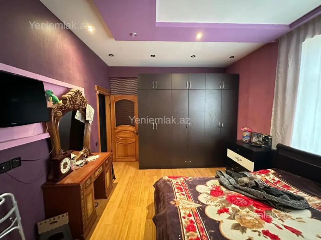 Satılır 4 otaqlı yeni tikili 120 m²