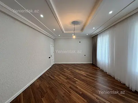 Satılır 3 otaqlı yeni tikili 137 m²