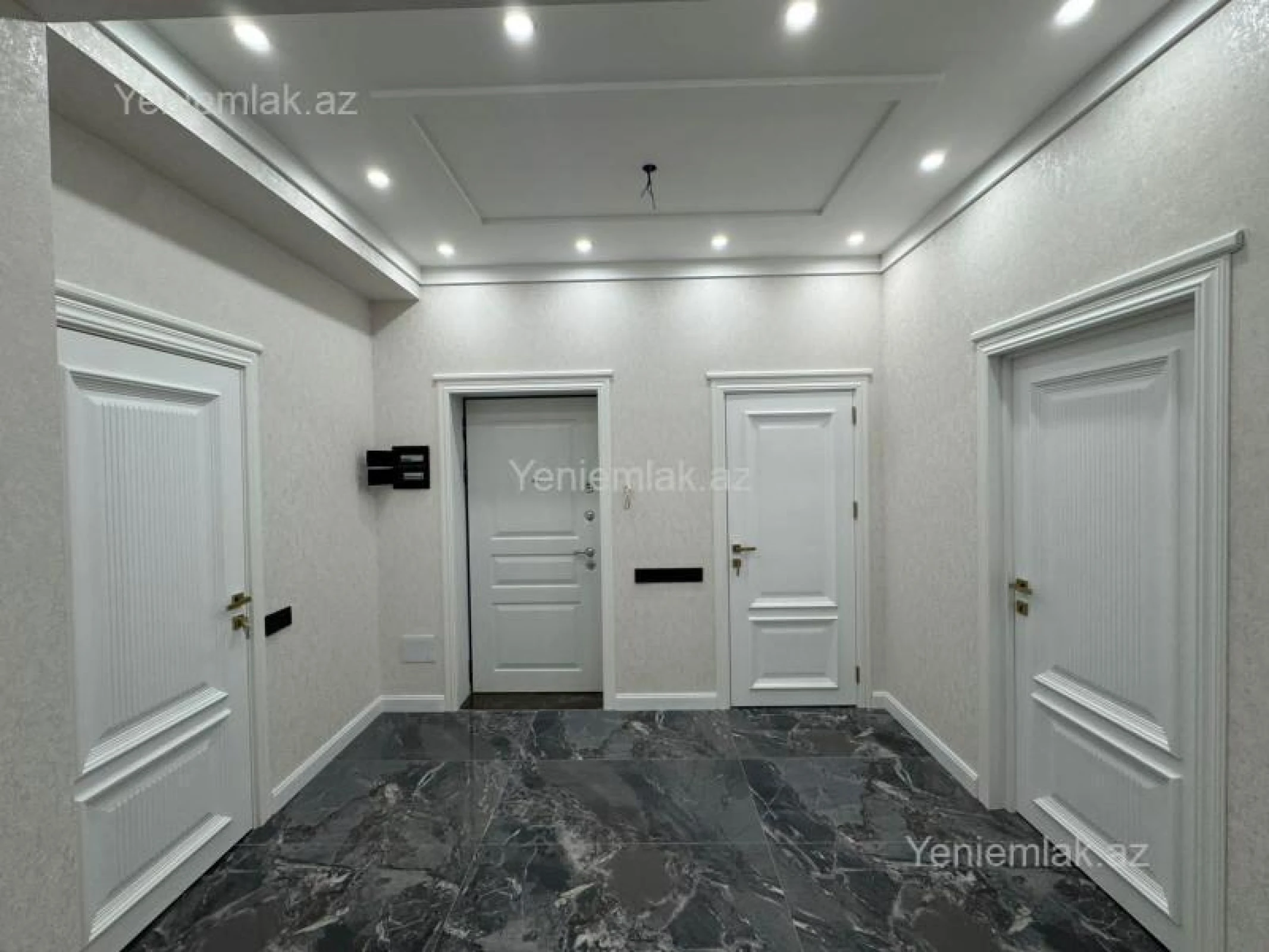 Satılır 3 otaqlı yeni tikili 137 m²