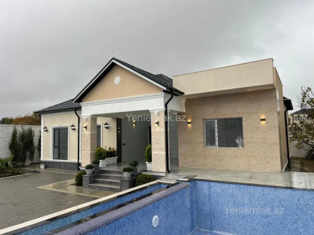 Satılır 4 otaqlı həyət evi 165 m²