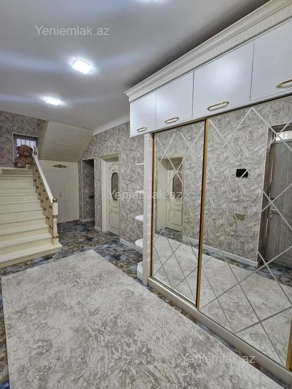 Satılır 4 otaqlı həyət evi 160 m²