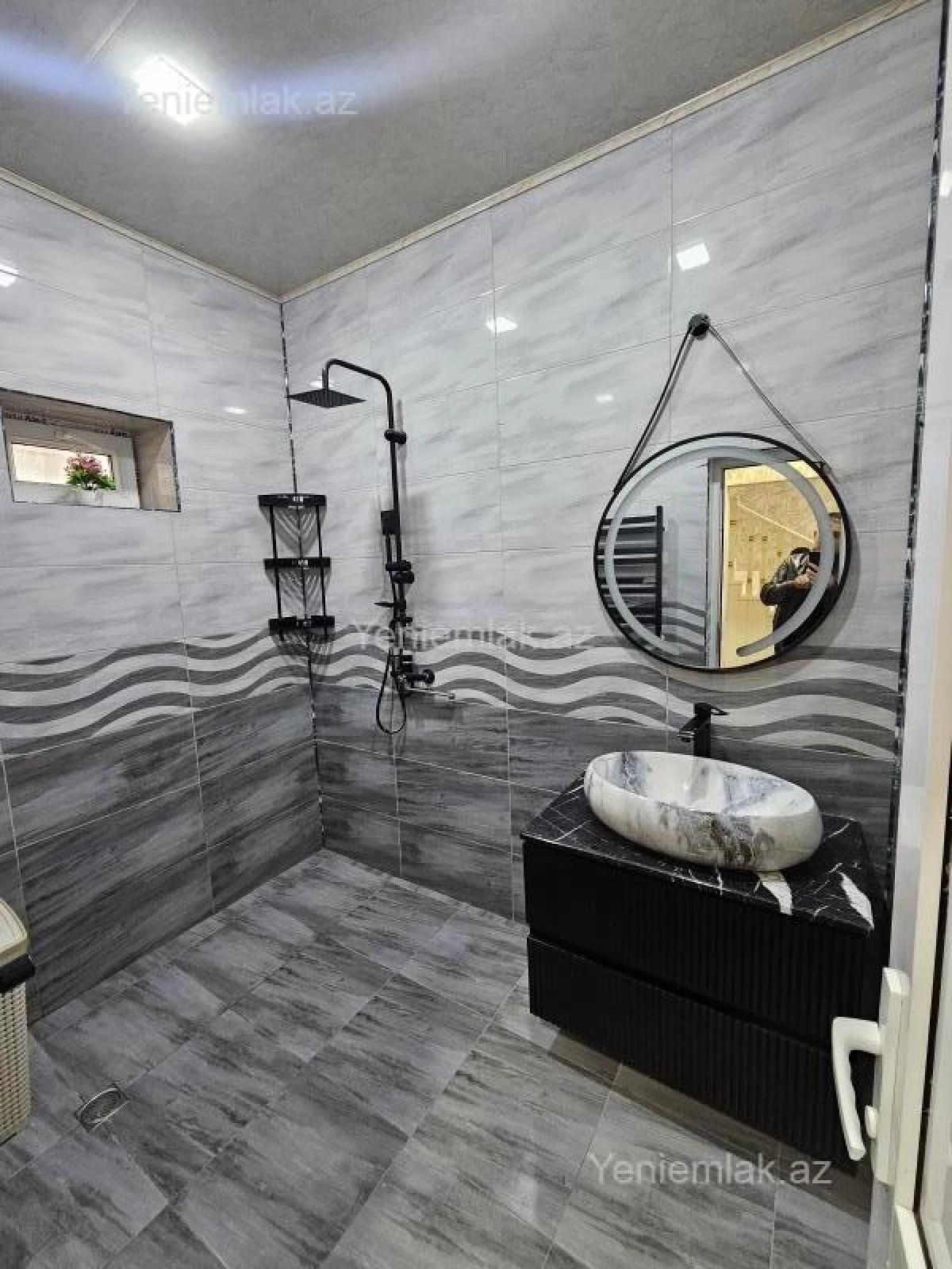 Satılır 4 otaqlı həyət evi 160 m²