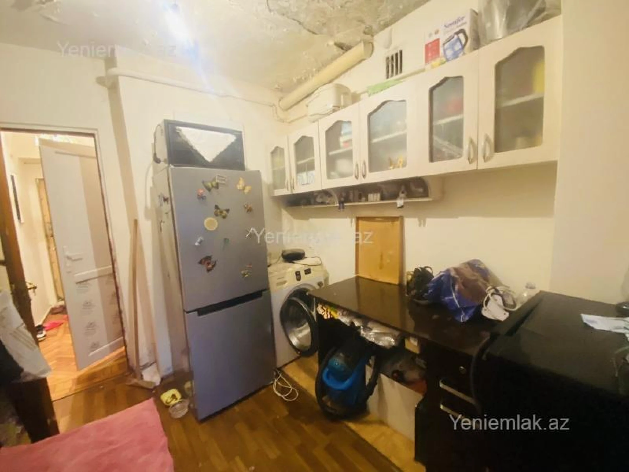 Satılır 2 otaqlı köhnə tikili 60 m²
