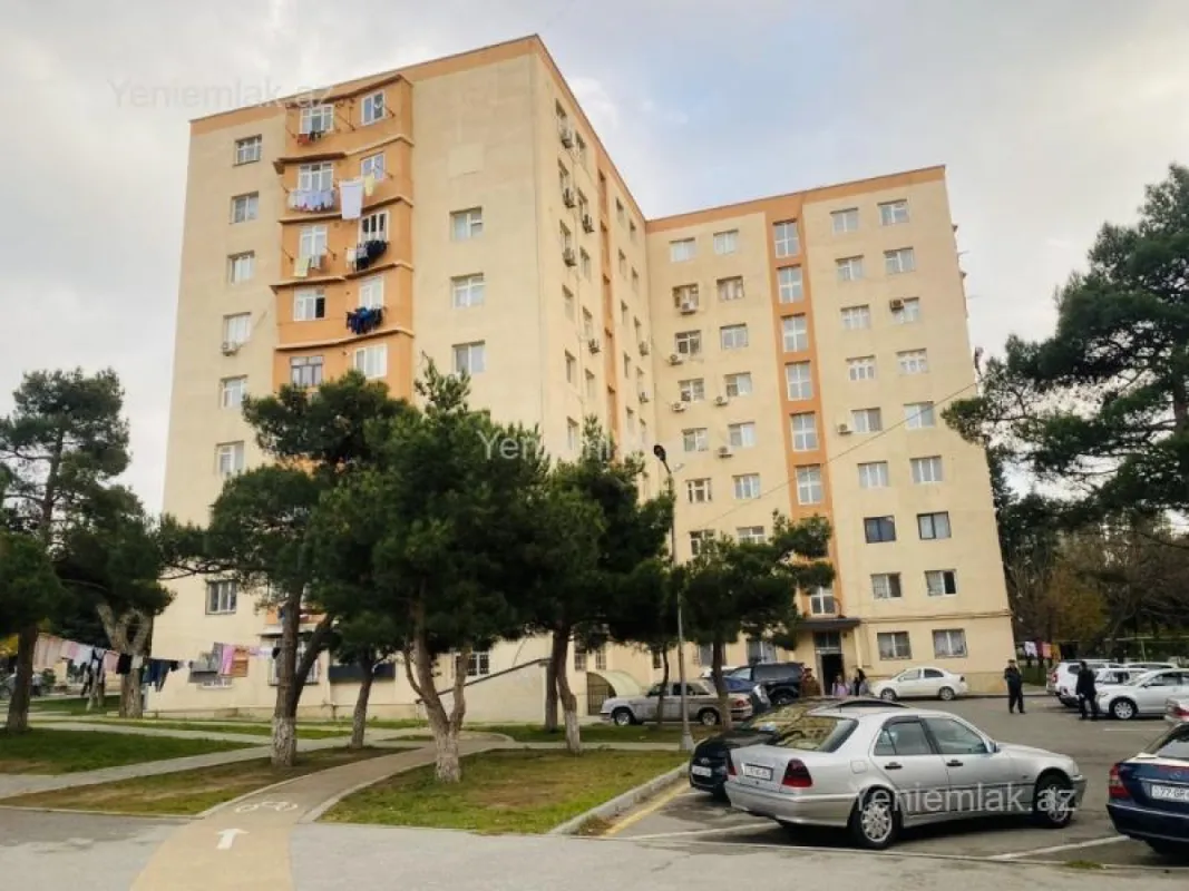 Satılır 2 otaqlı köhnə tikili 60 m²