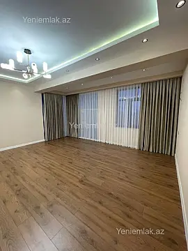 Satılır 3 otaqlı yeni tikili 130 m²