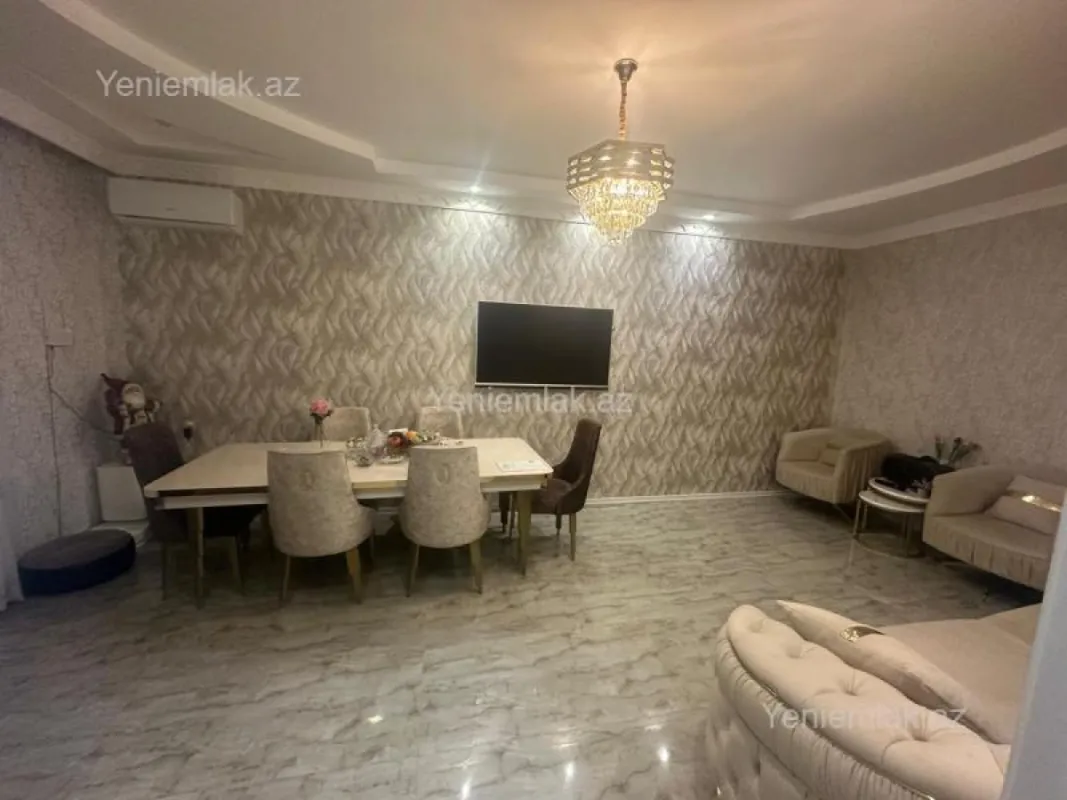 Satılır 4 otaqlı həyət evi 150 m²